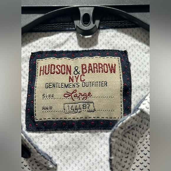 Bundle of 3 Men’s shirt short sleeved shirt 💖🥳 - Picture 12 of 16